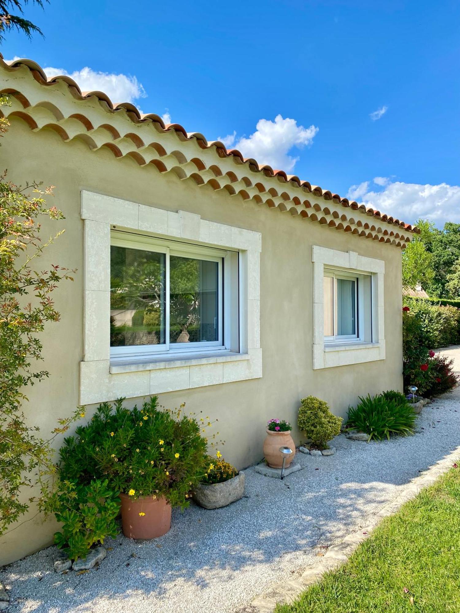 La Petite Maison Robion en Luberon Phòng bức ảnh