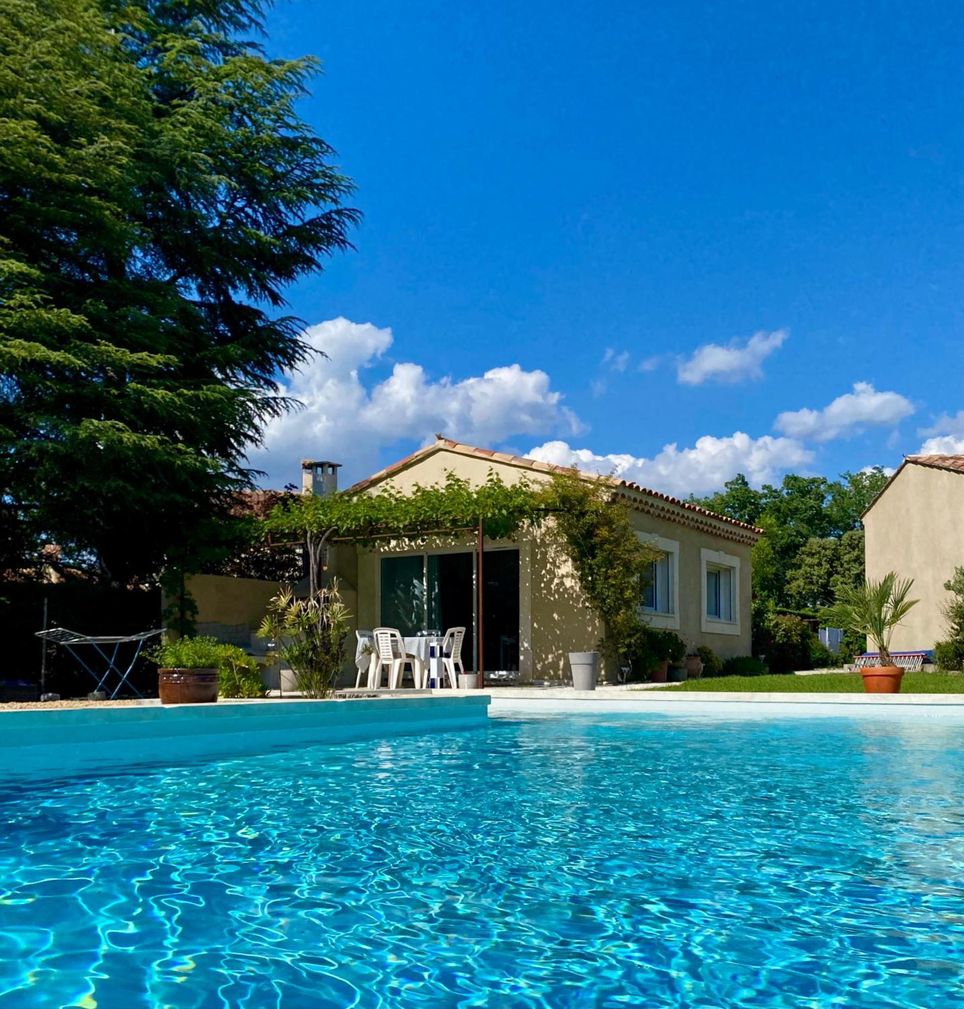 La Petite Maison Robion en Luberon Phòng bức ảnh